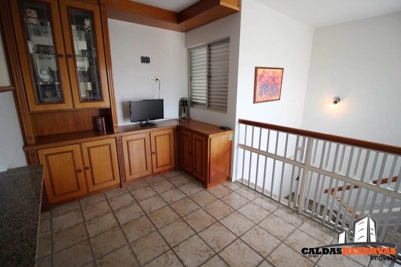 Foto /fotos/cr/imoveis/039-00903/fotos/039-00903 (16).JPG